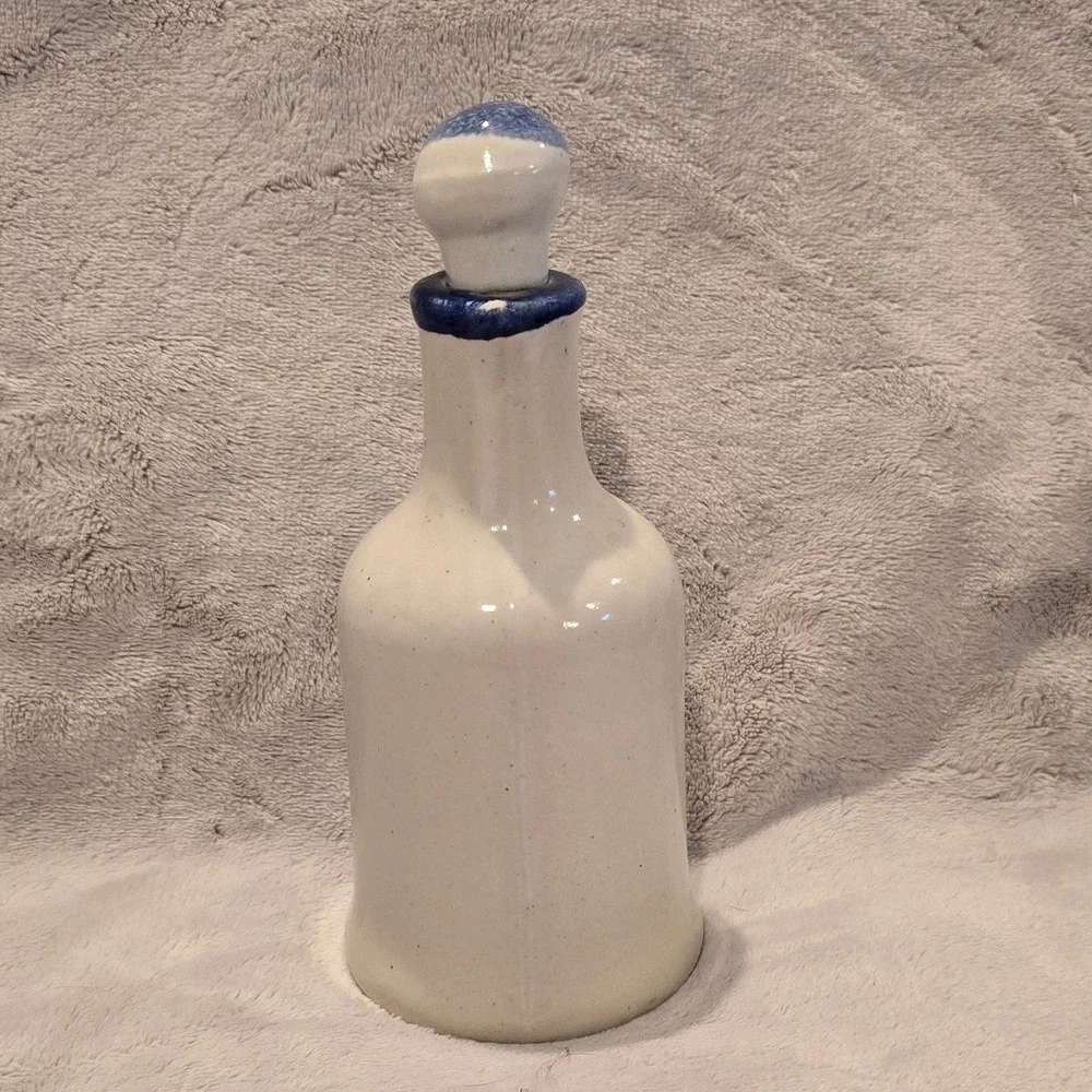 Handmade Ceramic Oil Vinegar Cruet Cobalt Blue White Glazed Pottery with Stopper